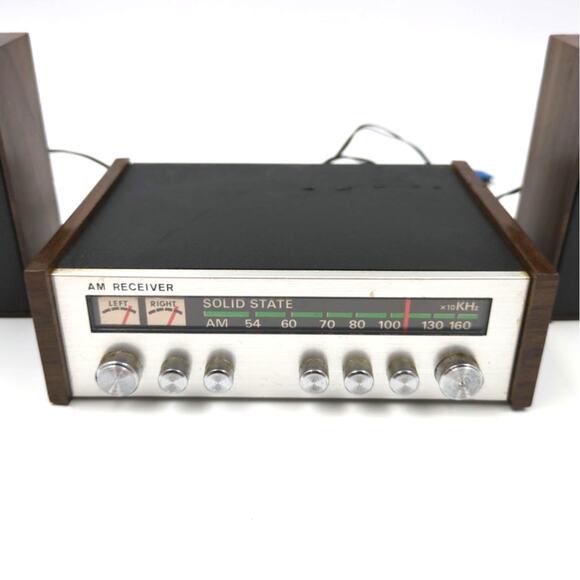 Vintage SL-2000 Stereo Radio You Can Hold In Your Hand Novelty Mini AM Receiver - Picture 2 of 5